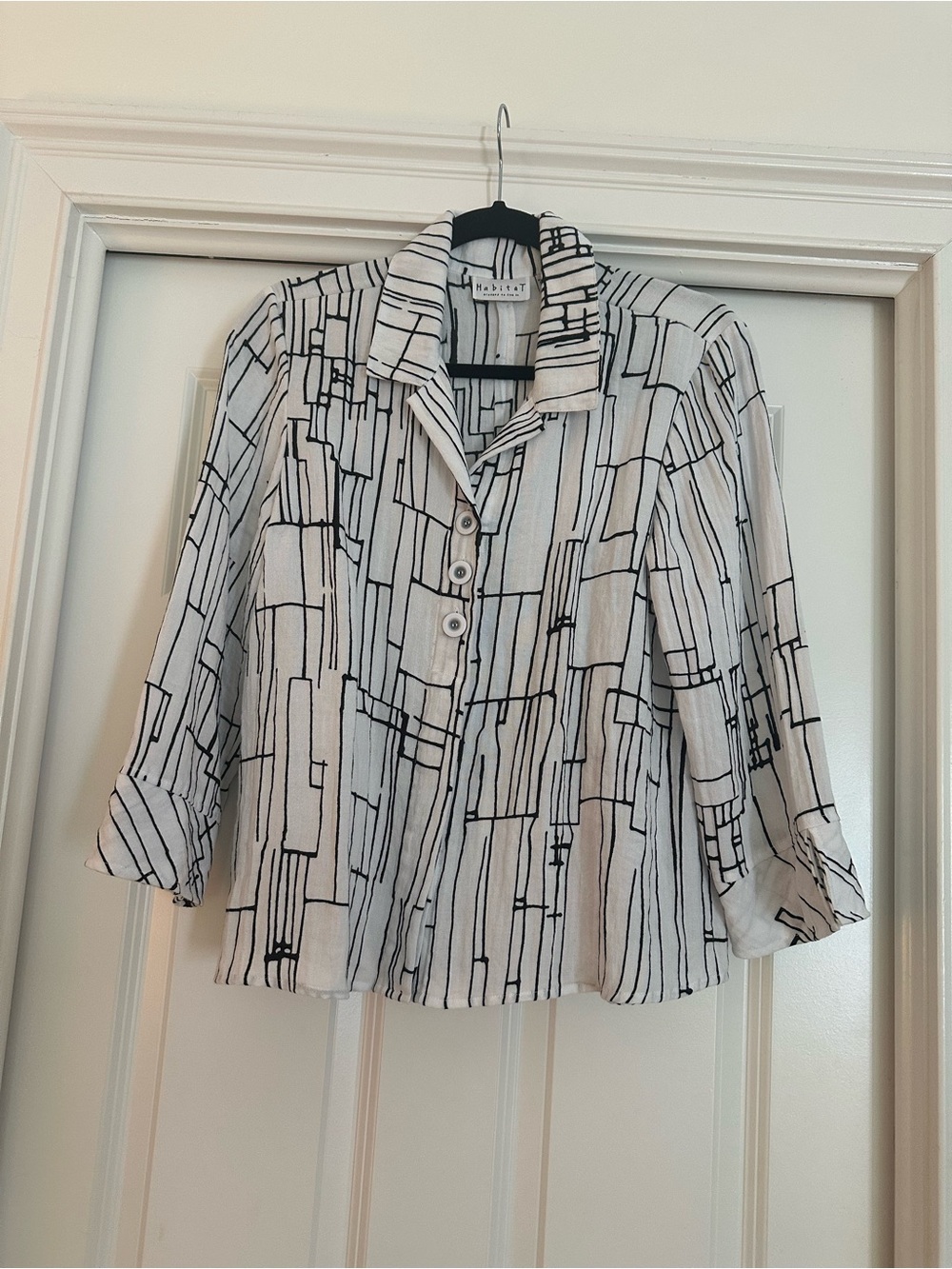 Habitat Black and White Geometric Button-Front Blouse
